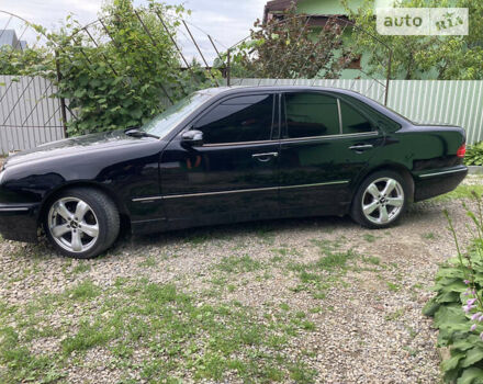 Мерседес Е-Клас, об'ємом двигуна 2 л та пробігом 338 тис. км за 4500 $, фото 2 на Automoto.ua