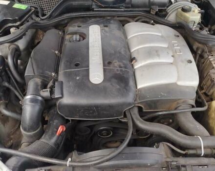 Мерседес Е-Класс, объемом двигателя 2.1 л и пробегом 450 тыс. км за 3450 $, фото 7 на Automoto.ua