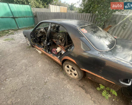 Мерседес Е-Класс, объемом двигателя 2 л и пробегом 300 тыс. км за 1500 $, фото 3 на Automoto.ua