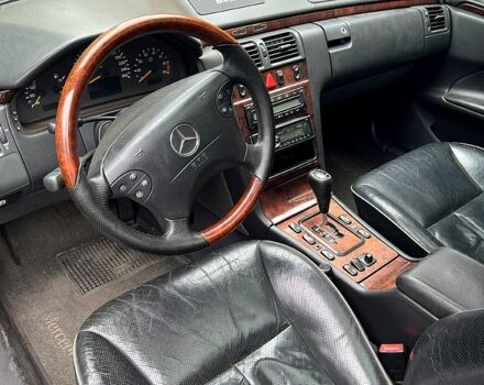 Мерседес Е-Класс, объемом двигателя 3.2 л и пробегом 0 тыс. км за 4100 $, фото 4 на Automoto.ua