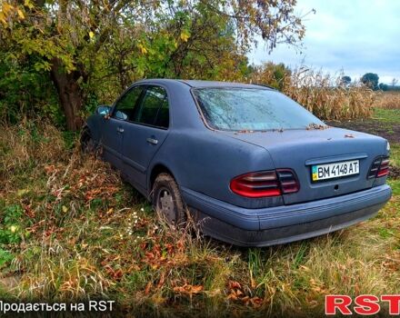 Мерседес Е-Класс, объемом двигателя 2.2 л и пробегом 450 тыс. км за 1300 $, фото 2 на Automoto.ua