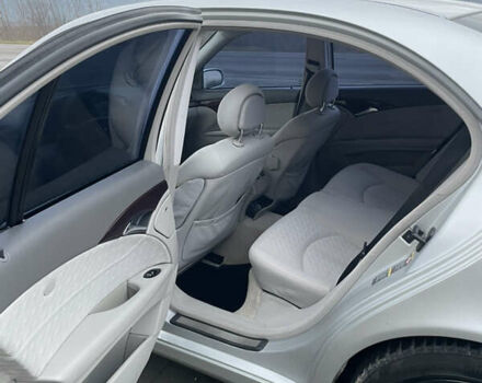 Мерседес Е-Класс, объемом двигателя 2.7 л и пробегом 493 тыс. км за 7200 $, фото 9 на Automoto.ua