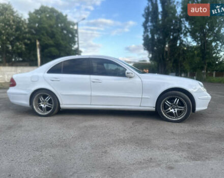 Мерседес Е-Класс, объемом двигателя 2.2 л и пробегом 509 тыс. км за 5400 $, фото 3 на Automoto.ua