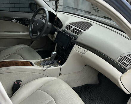 Мерседес Е-Клас, об'ємом двигуна 2.7 л та пробігом 237 тис. км за 7800 $, фото 5 на Automoto.ua