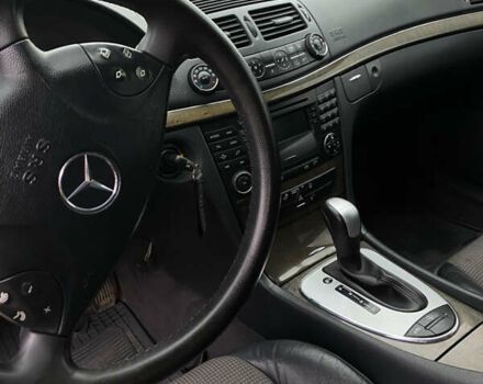 Мерседес Е-Класс, объемом двигателя 3.2 л и пробегом 250 тыс. км за 6900 $, фото 12 на Automoto.ua