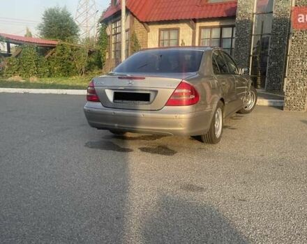 Мерседес Е-Класс, объемом двигателя 2.2 л и пробегом 345 тыс. км за 8000 $, фото 12 на Automoto.ua