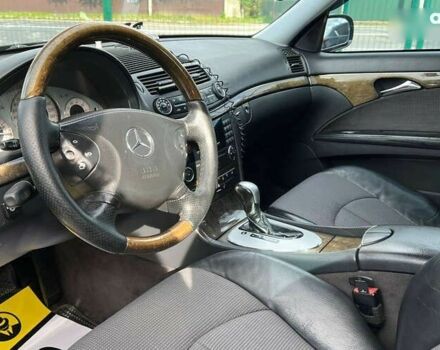 Мерседес Е-Класс, объемом двигателя 0 л и пробегом 330 тыс. км за 9000 $, фото 7 на Automoto.ua