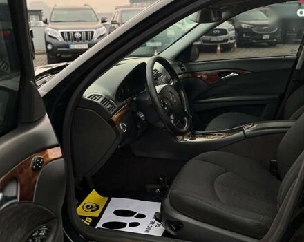 Мерседес Е-Класс, объемом двигателя 2.2 л и пробегом 372 тыс. км за 5900 $, фото 10 на Automoto.ua