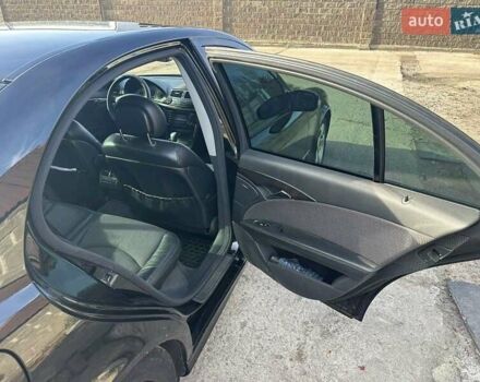 Мерседес Е-Класс, объемом двигателя 2.7 л и пробегом 357 тыс. км за 8000 $, фото 3 на Automoto.ua