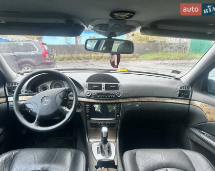 Мерседес Е-Класс 2003 в Балаклее на Automoto.ua Мерседес Е-Класс, объемом двигателя 2.7 л и пробегом 483 тыс. км за 3000 $, фото 8 на Automoto.ua