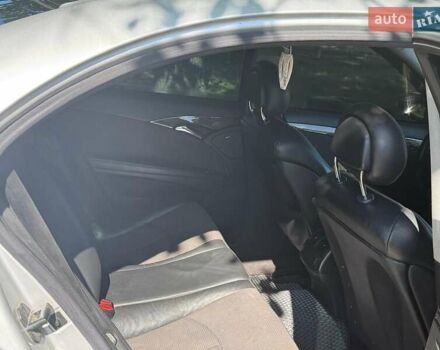 Мерседес Е-Класс, объемом двигателя 2.7 л и пробегом 395 тыс. км за 3235 $, фото 8 на Automoto.ua