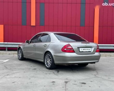 Мерседес Е-Класс, объемом двигателя 0 л и пробегом 382 тыс. км за 8890 $, фото 4 на Automoto.ua