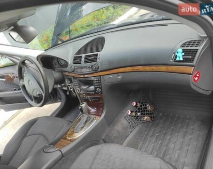 Мерседес Е-Класс, объемом двигателя 0 л и пробегом 330 тыс. км за 8200 $, фото 30 на Automoto.ua