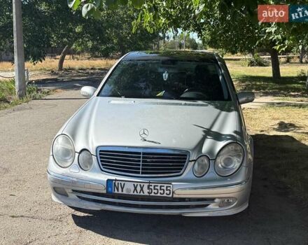 Мерседес Е-Класс, объемом двигателя 2.7 л и пробегом 395 тыс. км за 3235 $, фото 5 на Automoto.ua