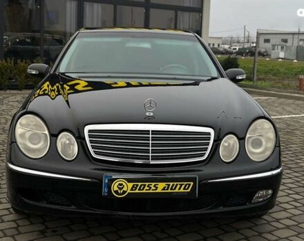 Мерседес Е-Класс, объемом двигателя 2.2 л и пробегом 372 тыс. км за 5900 $, фото 1 на Automoto.ua