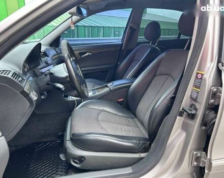 Мерседес Е-Класс, объемом двигателя 0 л и пробегом 382 тыс. км за 8890 $, фото 9 на Automoto.ua