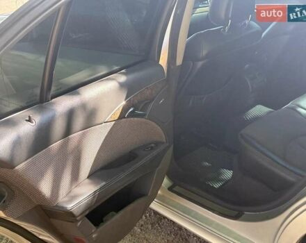 Мерседес Е-Класс, объемом двигателя 2.7 л и пробегом 395 тыс. км за 3235 $, фото 10 на Automoto.ua