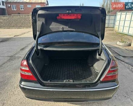 Мерседес Е-Класс, объемом двигателя 2.7 л и пробегом 357 тыс. км за 8000 $, фото 6 на Automoto.ua