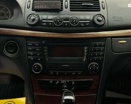 Мерседес Е-Класс, объемом двигателя 2.2 л и пробегом 372 тыс. км за 5900 $, фото 14 на Automoto.ua