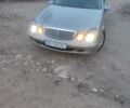 Мерседес Е-Класс, объемом двигателя 3.2 л и пробегом 330 тыс. км за 8000 $, фото 1 на Automoto.ua