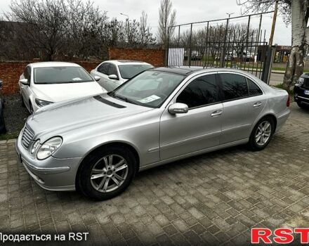 Мерседес Е-Класс, объемом двигателя 3.2 л и пробегом 0 тыс. км за 7500 $, фото 1 на Automoto.ua