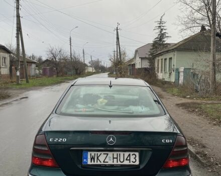 Мерседес Е-Класс, объемом двигателя 2.2 л и пробегом 321 тыс. км за 2350 $, фото 4 на Automoto.ua