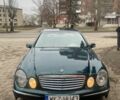 Мерседес Е-Класс, объемом двигателя 2.2 л и пробегом 321 тыс. км за 2450 $, фото 1 на Automoto.ua