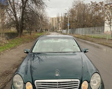 Мерседес Е-Класс, объемом двигателя 2.2 л и пробегом 321 тыс. км за 2350 $, фото 3 на Automoto.ua