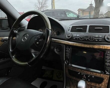Мерседес Е-Клас, об'ємом двигуна 3.2 л та пробігом 275 тис. км за 8700 $, фото 18 на Automoto.ua