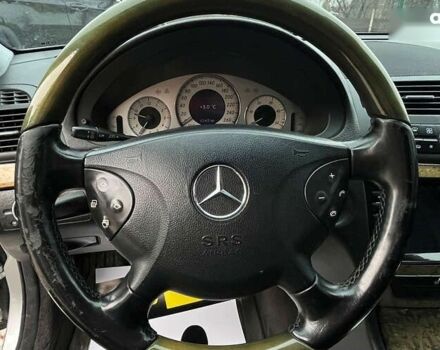 Мерседес Е-Клас, об'ємом двигуна 3.2 л та пробігом 275 тис. км за 8700 $, фото 11 на Automoto.ua