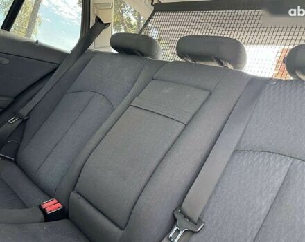 Мерседес Е-Клас, об'ємом двигуна 3 л та пробігом 287 тис. км за 8900 $, фото 16 на Automoto.ua