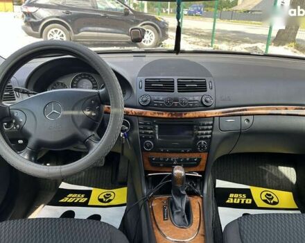 Мерседес Е-Клас, об'ємом двигуна 3 л та пробігом 287 тис. км за 8900 $, фото 17 на Automoto.ua