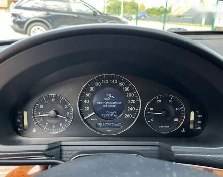 Мерседес Е-Клас, об'ємом двигуна 3 л та пробігом 287 тис. км за 8900 $, фото 10 на Automoto.ua