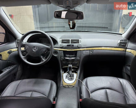 Мерседес Е-Клас, об'ємом двигуна 1.8 л та пробігом 253 тис. км за 8999 $, фото 4 на Automoto.ua