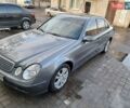 Мерседес Е-Класс, объемом двигателя 2.2 л и пробегом 335 тыс. км за 8500 $, фото 1 на Automoto.ua