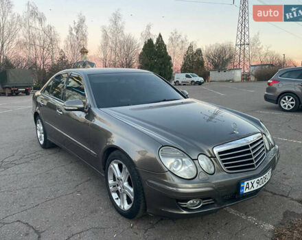 Мерседес Е-Класс, объемом двигателя 1.8 л и пробегом 212 тыс. км за 6800 $, фото 8 на Automoto.ua