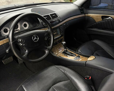 Мерседес Е-Класс, объемом двигателя 3 л и пробегом 370 тыс. км за 10800 $, фото 7 на Automoto.ua