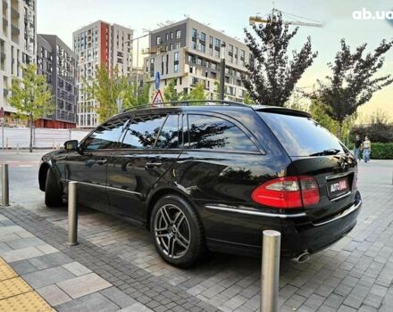 Мерседес Е-Класс, объемом двигателя 2.2 л и пробегом 256 тыс. км за 7990 $, фото 10 на Automoto.ua
