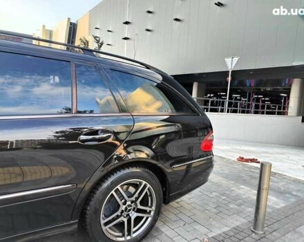 Мерседес Е-Класс, объемом двигателя 2.2 л и пробегом 256 тыс. км за 7990 $, фото 6 на Automoto.ua