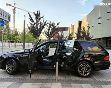 Мерседес Е-Класс, объемом двигателя 2.2 л и пробегом 256 тыс. км за 7990 $, фото 9 на Automoto.ua