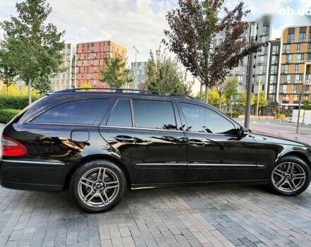 Мерседес Е-Класс, объемом двигателя 2.2 л и пробегом 256 тыс. км за 7990 $, фото 23 на Automoto.ua