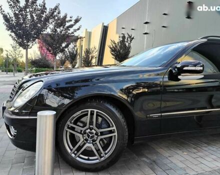 Мерседес Е-Класс, объемом двигателя 2.2 л и пробегом 256 тыс. км за 7990 $, фото 4 на Automoto.ua