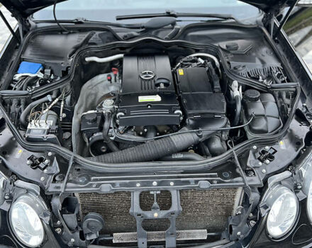 Мерседес Е-Клас, об'ємом двигуна 1.8 л та пробігом 202 тис. км за 10000 $, фото 12 на Automoto.ua