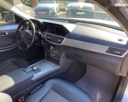 Мерседес Е-Клас, об'ємом двигуна 3 л та пробігом 232 тис. км за 10900 $, фото 8 на Automoto.ua