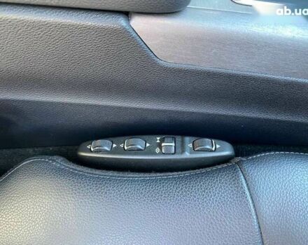 Мерседес Е-Клас, об'ємом двигуна 3 л та пробігом 232 тис. км за 10900 $, фото 26 на Automoto.ua