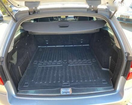 Мерседес Е-Клас, об'ємом двигуна 3 л та пробігом 232 тис. км за 10900 $, фото 27 на Automoto.ua