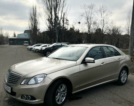 Мерседес Е-Клас, об'ємом двигуна 2.2 л та пробігом 250 тис. км за 12400 $, фото 5 на Automoto.ua