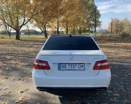 Мерседес Е-Класс, объемом двигателя 3.5 л и пробегом 270 тыс. км за 12900 $, фото 6 на Automoto.ua