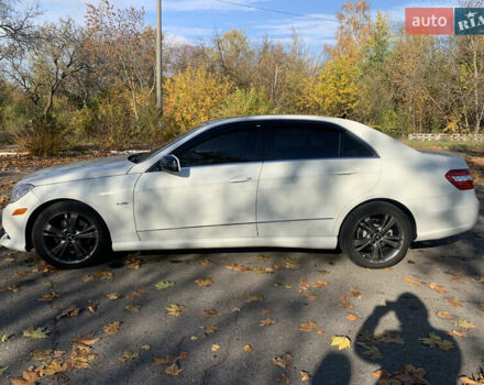 Мерседес Е-Класс, объемом двигателя 3.5 л и пробегом 270 тыс. км за 12900 $, фото 4 на Automoto.ua