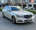 Мерседес Е-Класс, объемом двигателя 3.5 л и пробегом 212 тыс. км за 12000 $, фото 1 на Automoto.ua